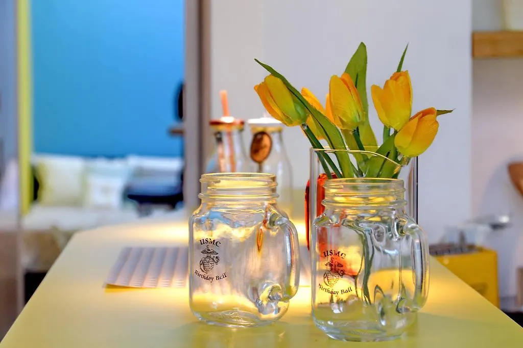 Joivy Colorful Studio For 2 Near City Life Milan Apartment