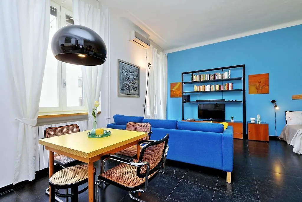 아파트 Joivy Colorful Studio For 2 Near City Life 밀라노